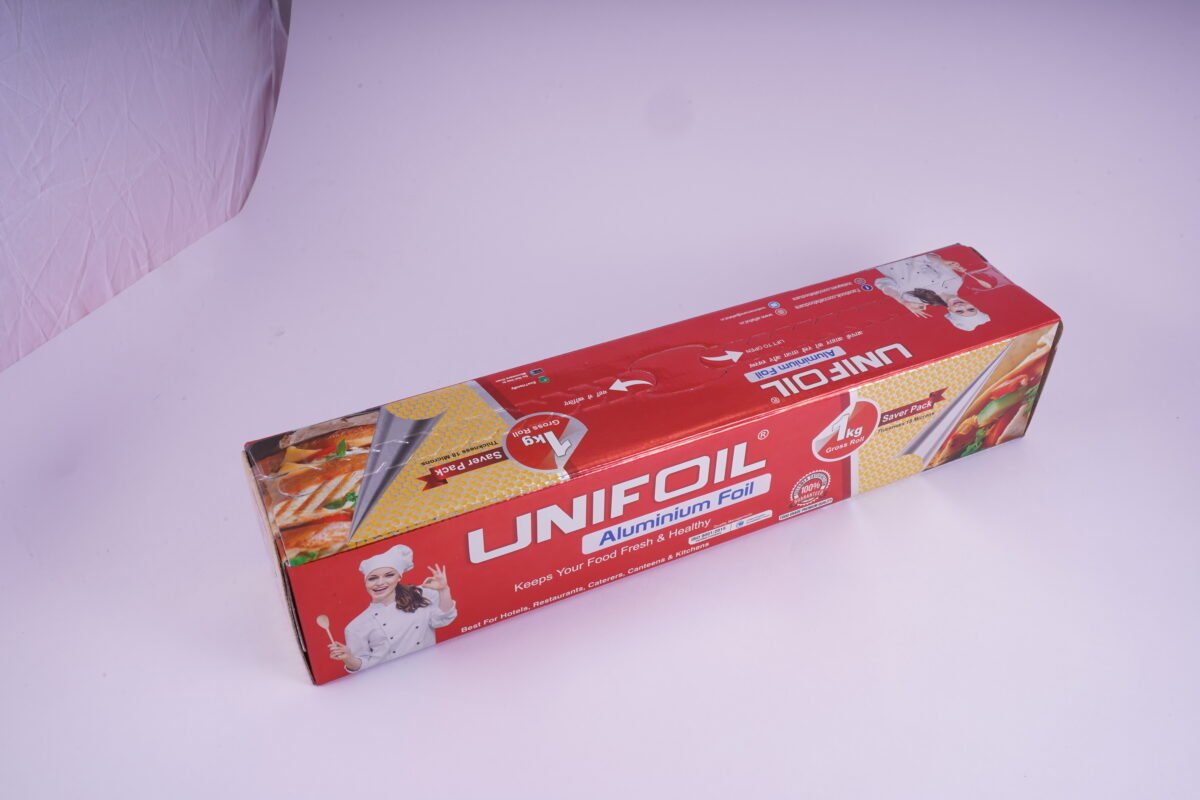 UNIFOIL Aluminium Foil 1Kg Gross Saver Pack - Image 1